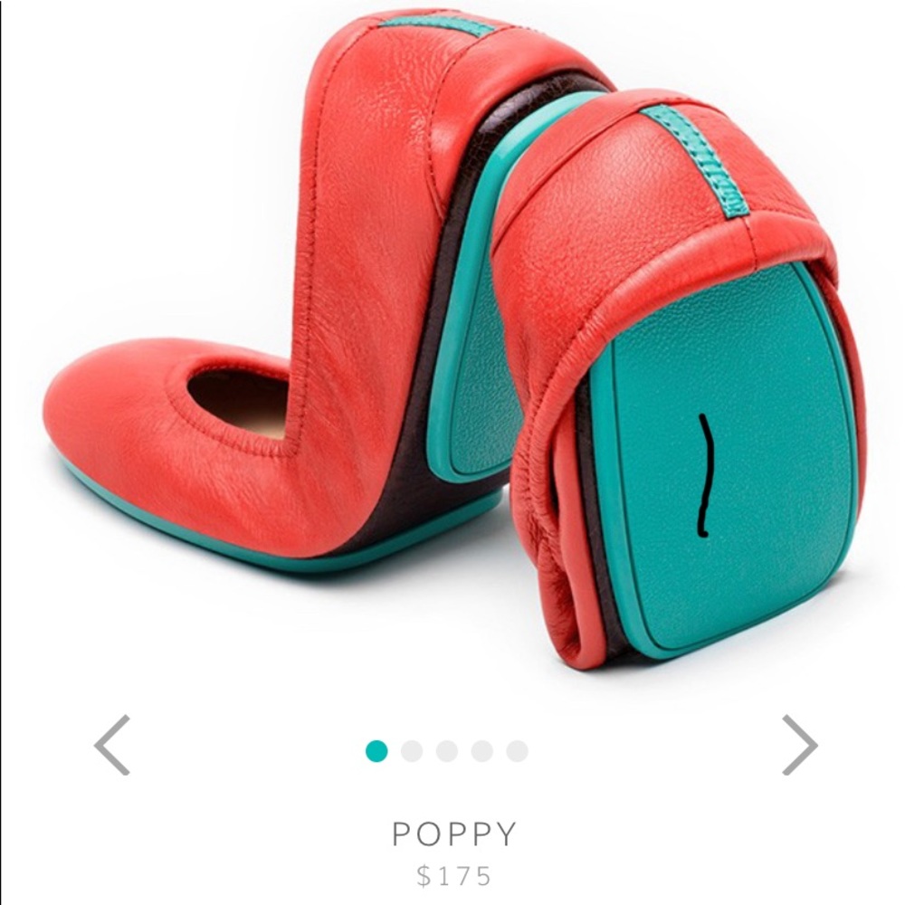 Poppy Tieks Size 10